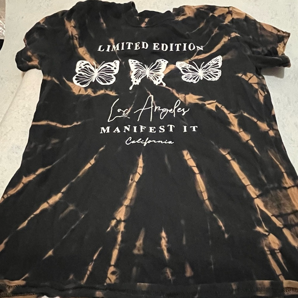 Limited Edition "Los Angeles Manifest It" Tie-Dye Tee - Black & Bleach